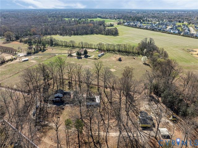6581 Rural Point Rd, Hanover, VA 23116