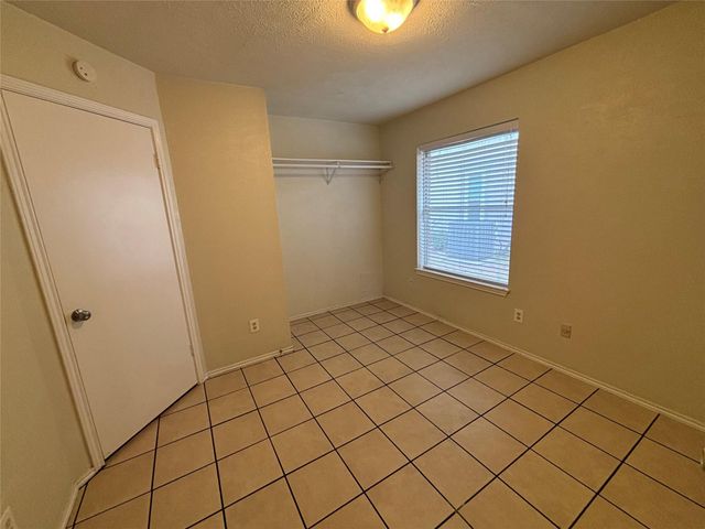 10423 Sand Pass Lane, Houston, TX 77064
