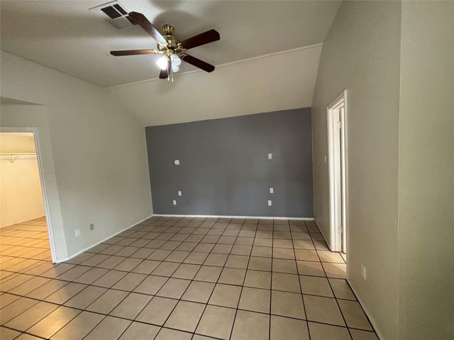 10423 Sand Pass Lane, Houston, TX 77064