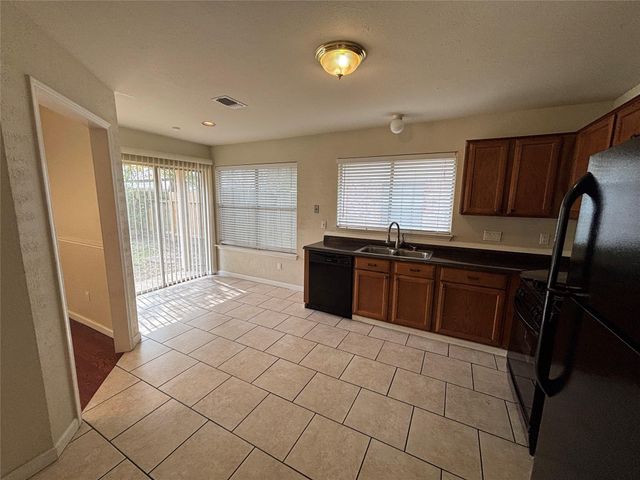 10423 Sand Pass Lane, Houston, TX 77064