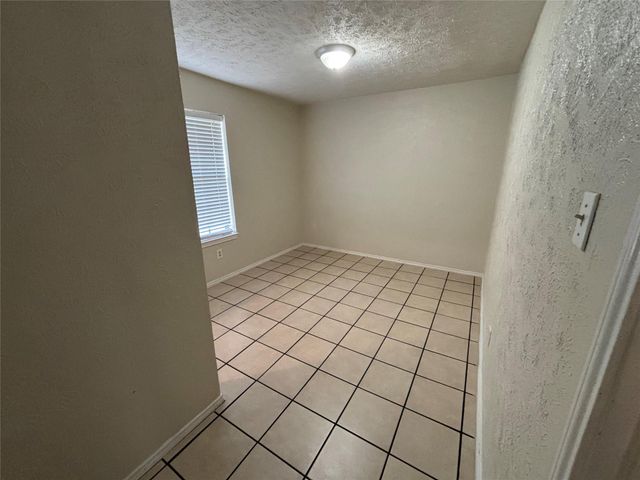 10423 Sand Pass Lane, Houston, TX 77064