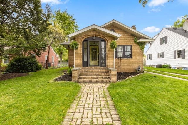 1210 Strong Avenue, Elkhart, IN 46514