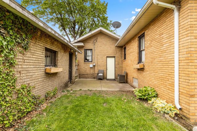 1210 Strong Avenue, Elkhart, IN 46514