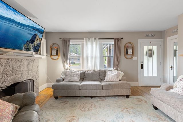 1210 Strong Avenue, Elkhart, IN 46514