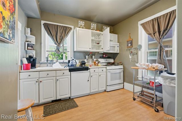 137 Trowbridge Street, Detroit, MI 48202