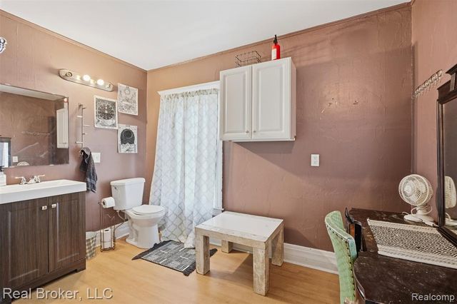 137 Trowbridge Street, Detroit, MI 48202