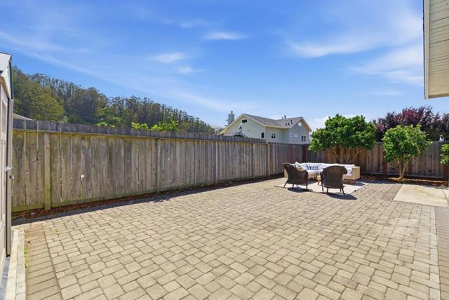1352 Linda Mar Boulevard, Pacifica, CA 94044