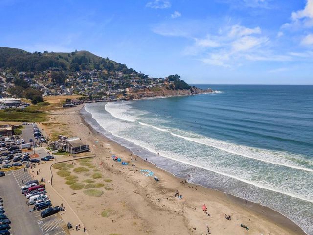 1352 Linda Mar Boulevard, Pacifica, CA 94044