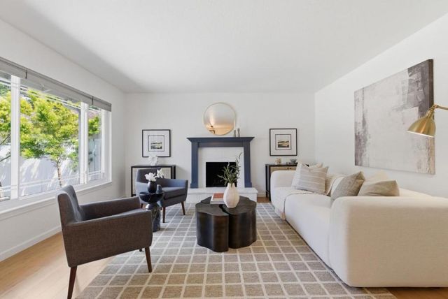 1352 Linda Mar Boulevard, Pacifica, CA 94044