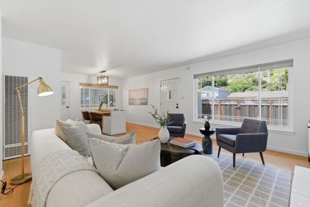 1352 Linda Mar Boulevard, Pacifica, CA 94044