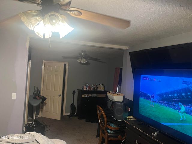 381 Sykes Road, Jackson, MS 39212