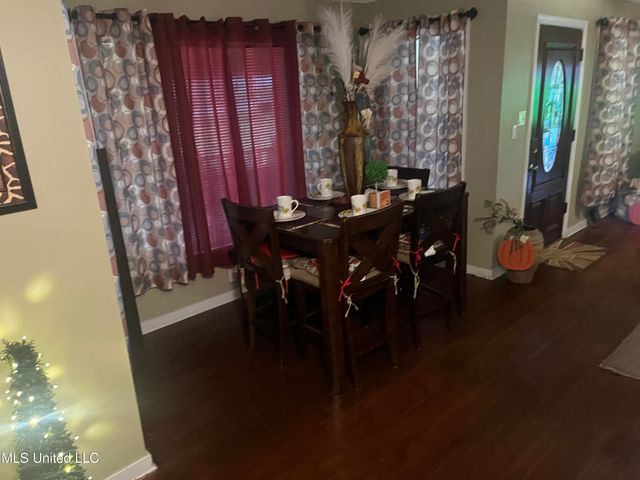 381 Sykes Road, Jackson, MS 39212