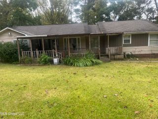 381 Sykes Road, Jackson, MS 39212
