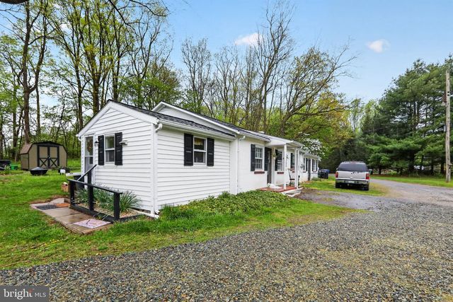 192 HIBERNIA RD, Coatesville, PA 19320