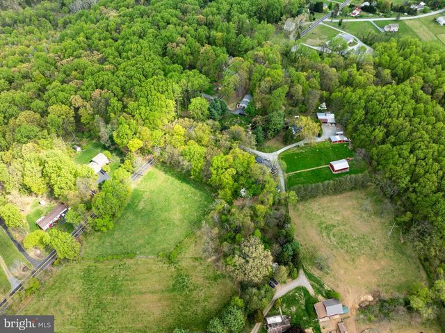 192 HIBERNIA RD, Coatesville, PA 19320