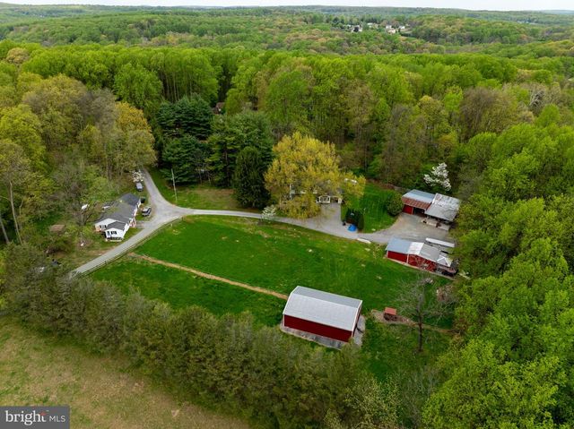 192 HIBERNIA RD, Coatesville, PA 19320