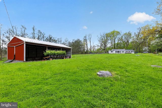 192 HIBERNIA RD, Coatesville, PA 19320