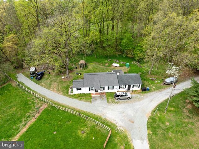 192 HIBERNIA RD, Coatesville, PA 19320