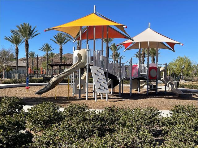 24445 Paxton Lane, Lake Elsinore, CA 92532