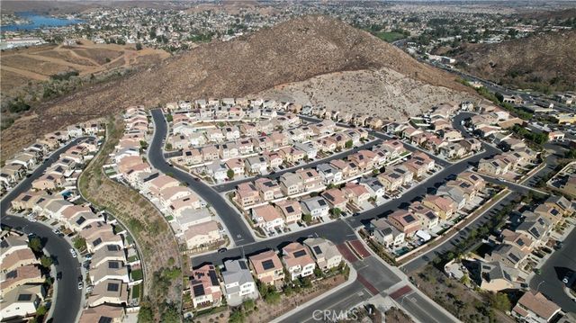 24445 Paxton Lane, Lake Elsinore, CA 92532