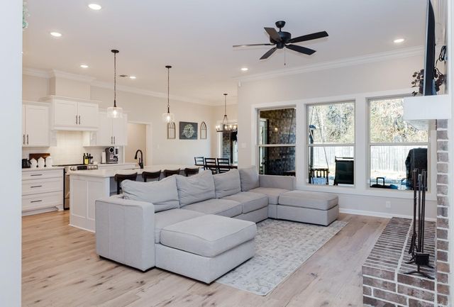 1449 Woolridge Drive, Benton, AR 72019