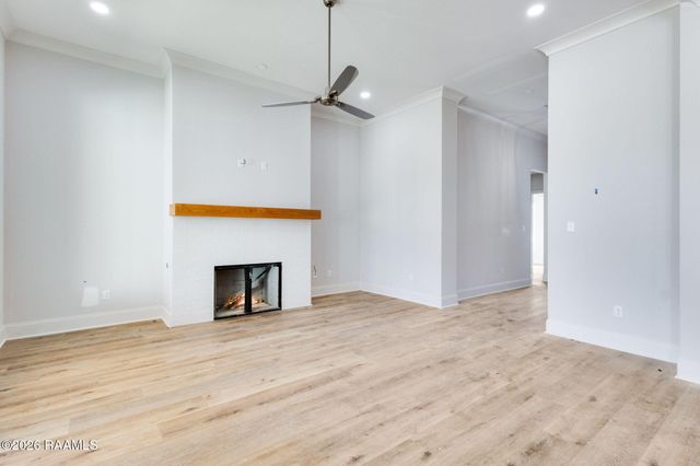 107 Cypress Lake Drive, Youngsville, LA 70592