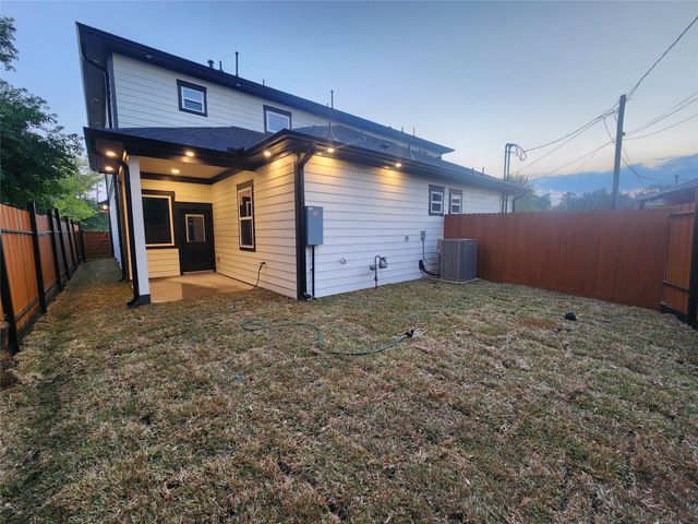 1313 Gary Avenue, Pasadena, TX 77502