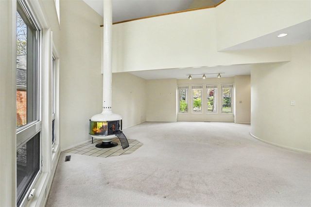 1415 Holiday Lane, Portage, MI 49024