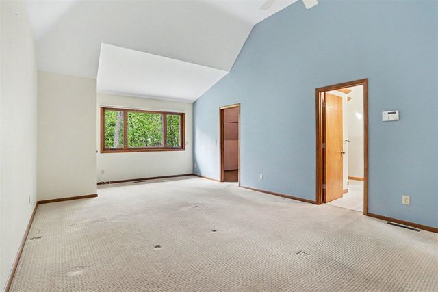 1415 Holiday Lane, Portage, MI 49024