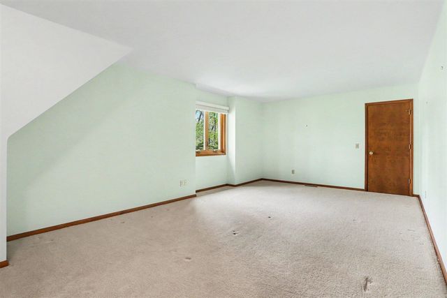 1415 Holiday Lane, Portage, MI 49024