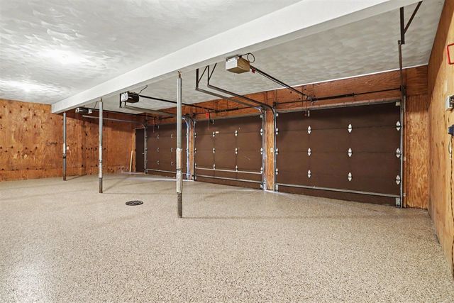 1415 Holiday Lane, Portage, MI 49024