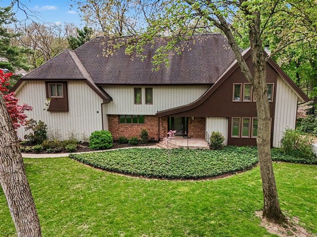 1415 Holiday Lane, Portage, MI 49024