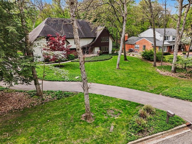 1415 Holiday Lane, Portage, MI 49024