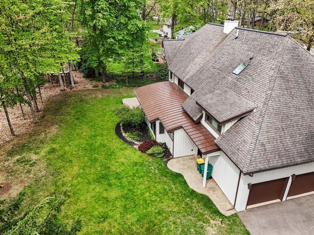 1415 Holiday Lane, Portage, MI 49024