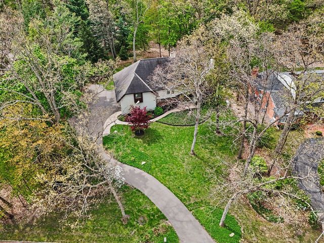 1415 Holiday Lane, Portage, MI 49024