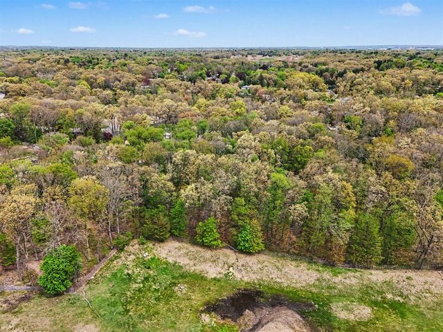 1415 Holiday Lane, Portage, MI 49024
