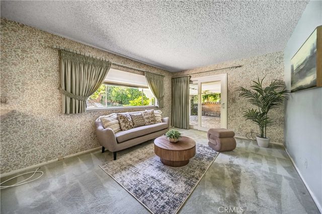 19841 Marilla Street, Chatsworth, CA 91311