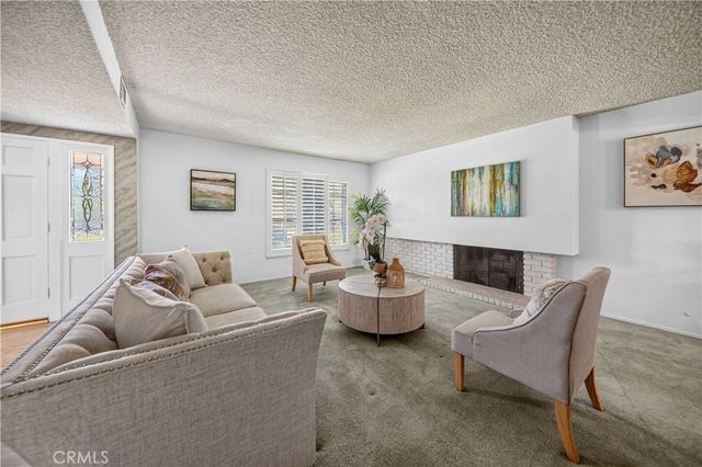 19841 Marilla Street, Chatsworth, CA 91311