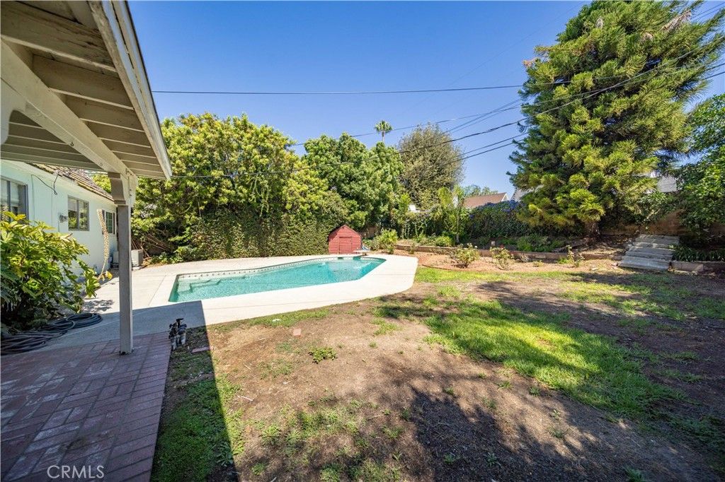 Image 31 of property listing at 19841 Marilla Street, Chatsworth, CA 91311