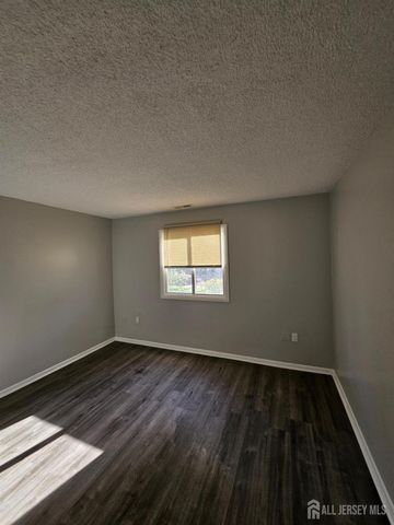 1503 Raspberry Court, Edison, NJ 08817