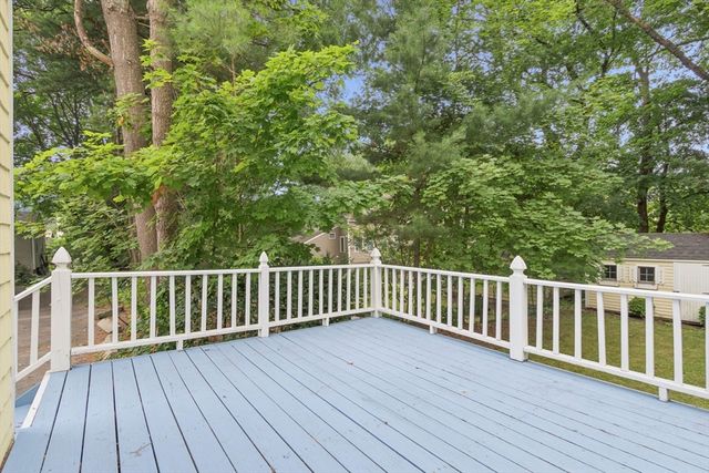 15 Woodbine Ter, Newton, MA 02466