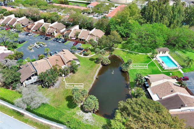 3812 NW 77th Ave, Davie, FL 33024