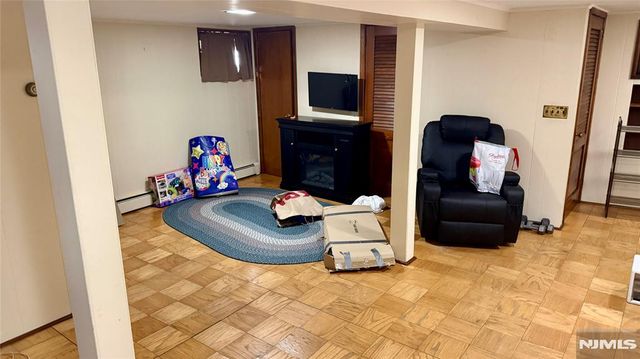 116 Dumont Avenue, Clifton, NJ 07013