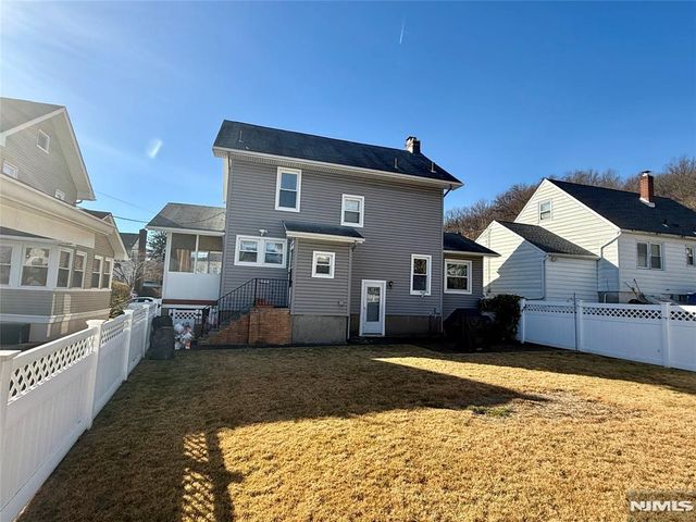 116 Dumont Avenue, Clifton, NJ 07013