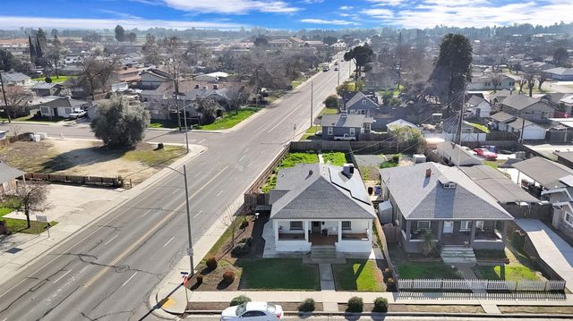 3 C Street, Lemoore, CA 93245