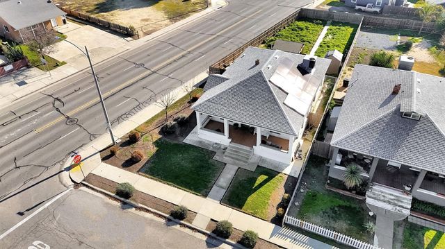3 C Street, Lemoore, CA 93245