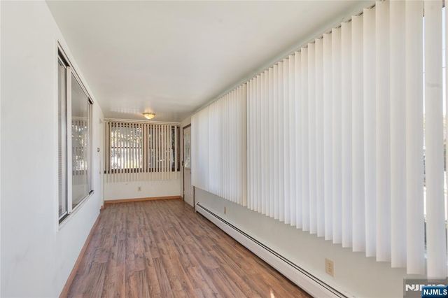 29 Leary Avenue, Bloomingdale, NJ 07403