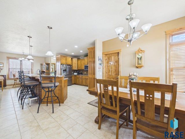 48190 268th St Street, Brandon, SD 57005