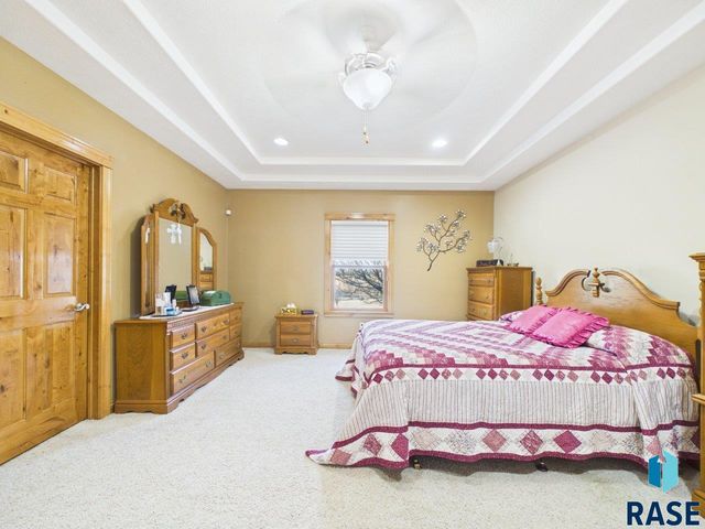 48190 268th St Street, Brandon, SD 57005