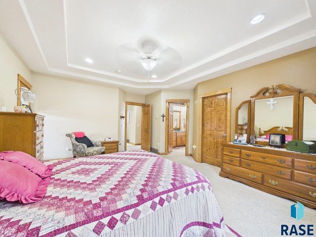 48190 268th St Street, Brandon, SD 57005